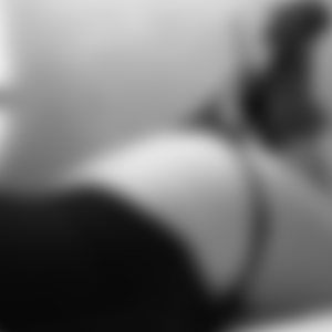 Rencontre coquine Granville : pour exulter physiquement avec une beurette accueillante, ton appel sera déjà une caresse profil--1472