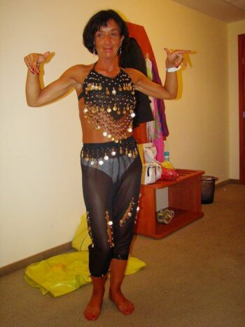 Charme oriental à Rethel : Zouze Reubeu pulpeuse en quête de plaisirs torrides rencontre-Beurette-Rethel