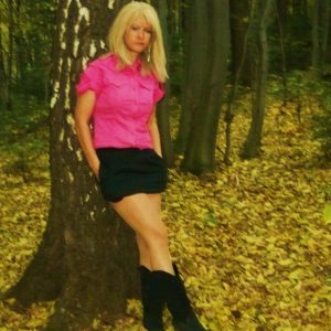 Yasmine - rencontre-Cougar-Brive-la-Gaillarde