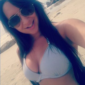 Là, j’ai juste envie qu’on me défonce Nawal - rencontre-MILF-Amiens