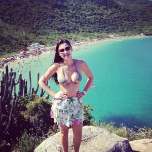 Fatima 52 ans creve d’envie de baiser Fatima - rencontre-MILF-Créteil