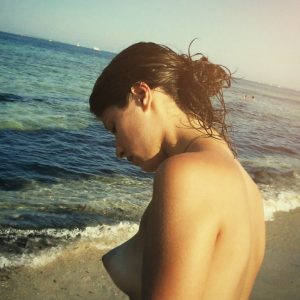 Naturelle 🌱 Mélina - rencontre-Naturiste-Saint-Priest