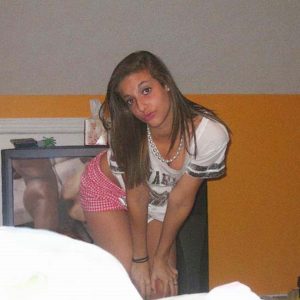 Nora - rencontre-Naturiste-Toulon